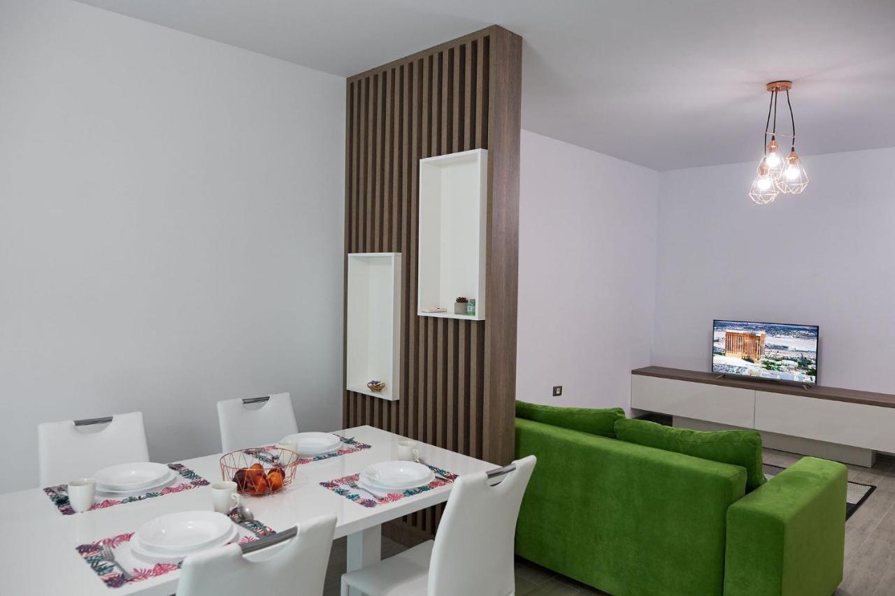 Vibe Apartment- Spa N Pools Beach Resort Navodari Dış mekan fotoğraf
