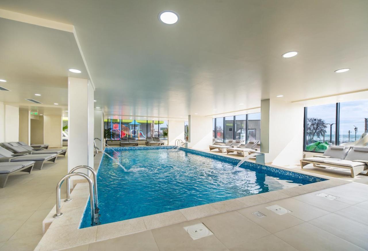 Vibe Apartment- Spa N Pools Beach Resort Navodari Dış mekan fotoğraf