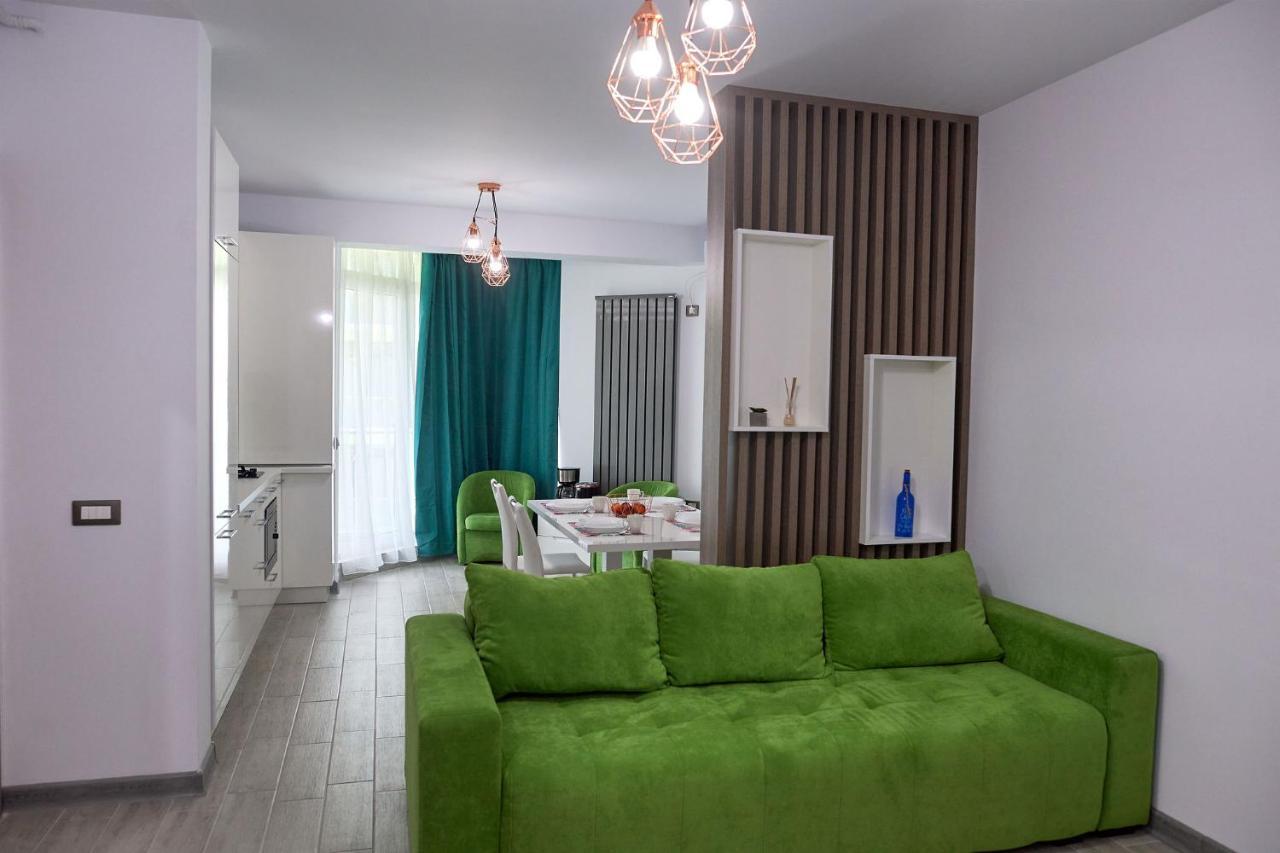 Vibe Apartment- Spa N Pools Beach Resort Navodari Dış mekan fotoğraf